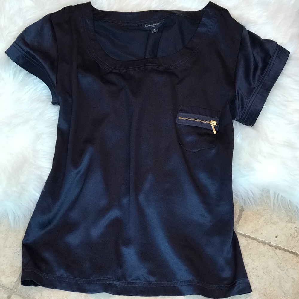 Banana Republic Blouse FINAL OFFER DONATING